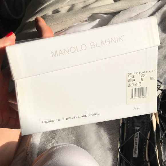 Manolo Blahnik - Aneska flats - Picture 7 of 7